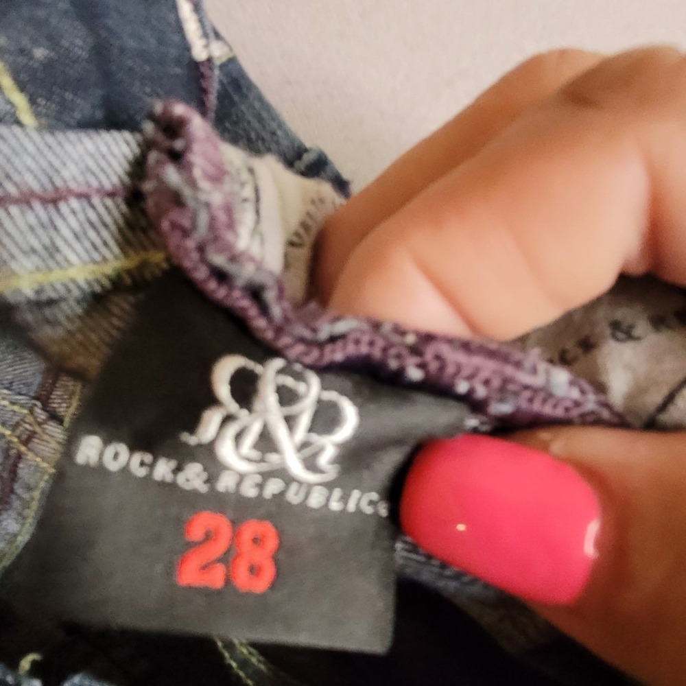 Rock‎ & Republic Women's Jeans Size 28 Slim Straight Dark Wash Stretch Low Rise - Picture 4 of 7